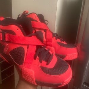 Nike air raid